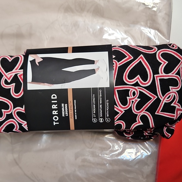 Pants - Torrid heart leggings